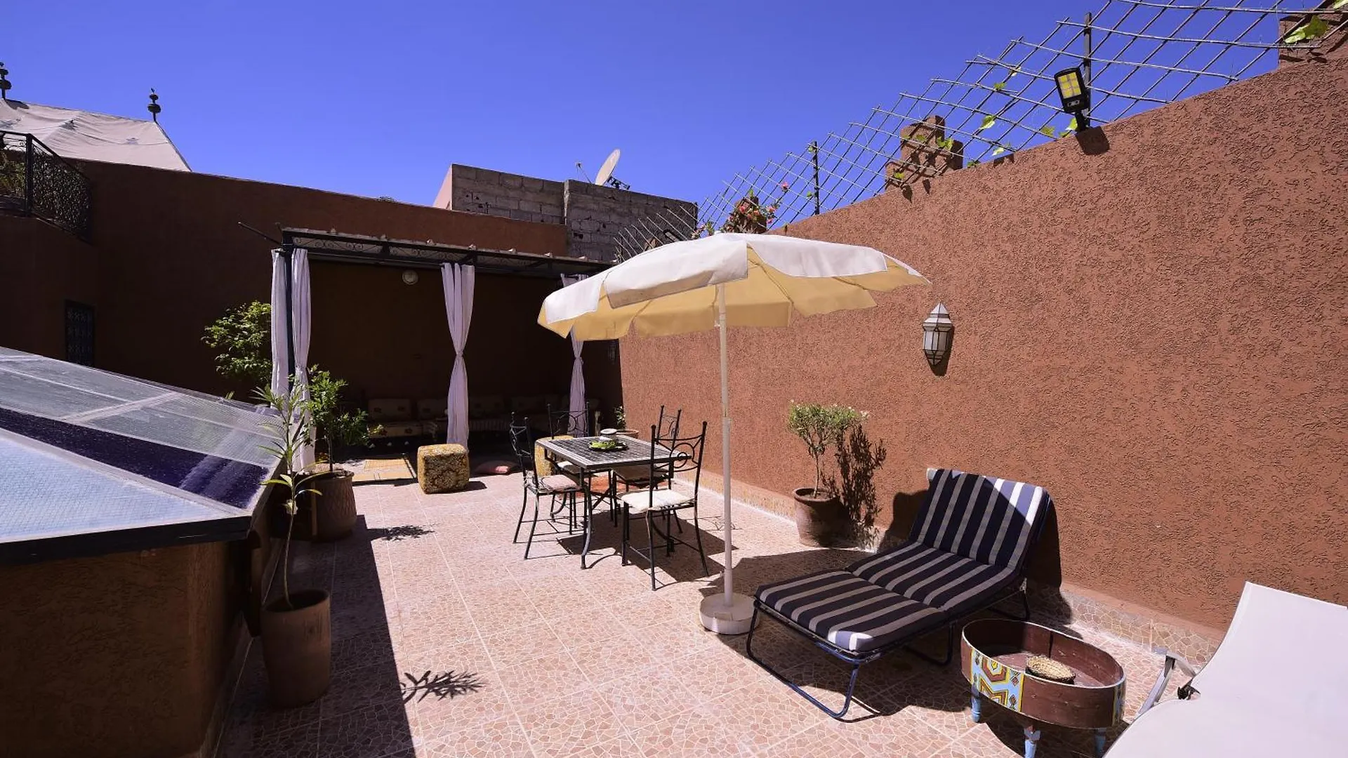 Ryad Rdate Lwalidine Marrakesh 0*,